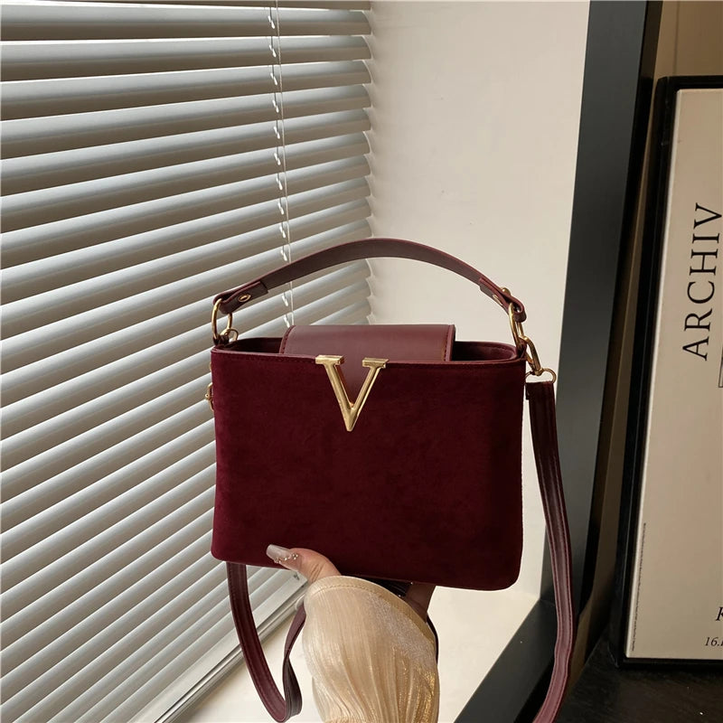 Fashionable Mini Suede Women's Bag, Faux Suede Tote Bag, Hardware Lock Buckle Decoration Handbag Purse Shoulder Cross Body Bags